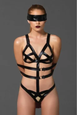 Body Bondage Strappy Menottes Et Masque Kink Leg Avenue