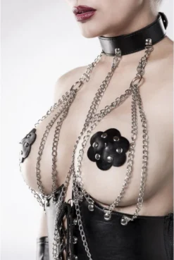 Corset Simili Cuir Chaines Ensemble 4 Pièces -L’Éveil Sensuel Soldes corset simili cuir chaines ensemble 4 pieces 2