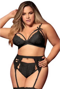 Ensemble Grande Taille Porte Jarretelles 3 Pièces Coeur Noir Dentelle