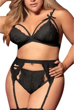 Ensemble Grande Taille Porte Jarretelles 3 Pièces Coeur Noir Dentelle -L’Éveil Sensuel Soldes ensemble grande taille porte jarretelles 3 pieces coeur noir dentelle 4