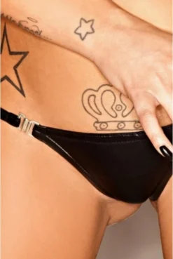 String Wetlook Strip Détachable By Noir Handmade -L’Éveil Sensuel Soldes string wetlook strip detachable by noir handmade 2